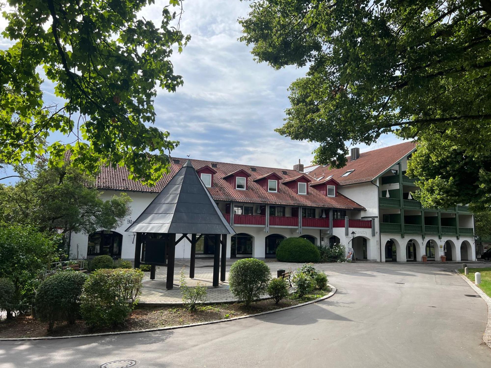 Appartement Mit Bademantelgang Zur Wohlfuehltherme Bad Griesbach  Exterior foto